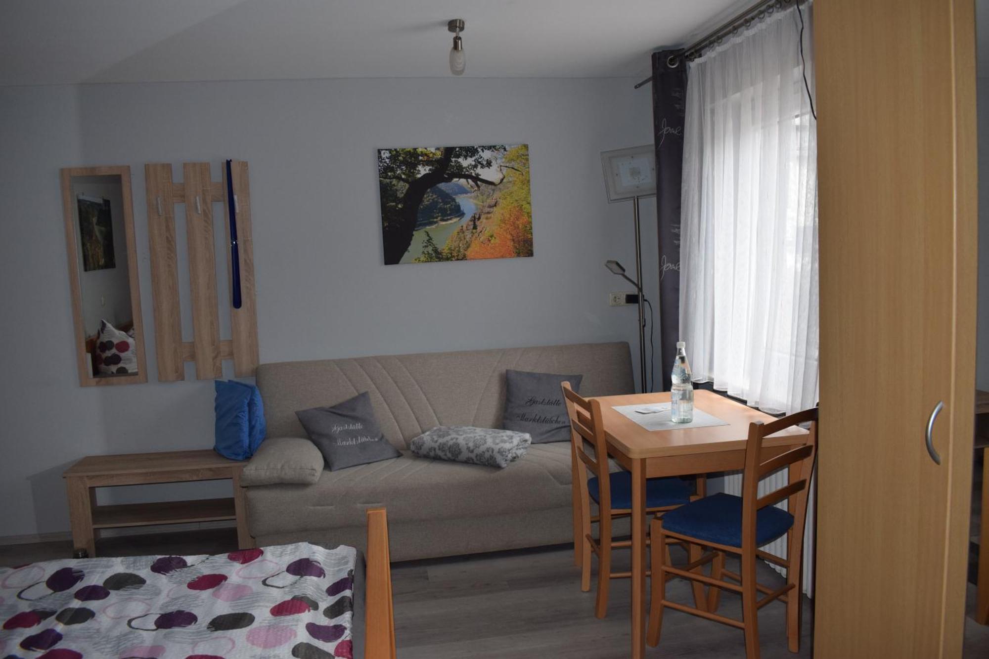 Gaststaette Marktstuebchen Bornich Extérieur photo